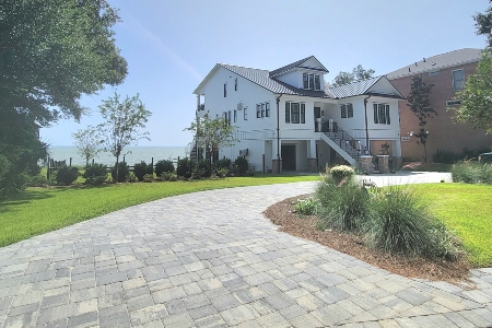 Bayfront Oasis: Hardscaping In Pensacola, FL